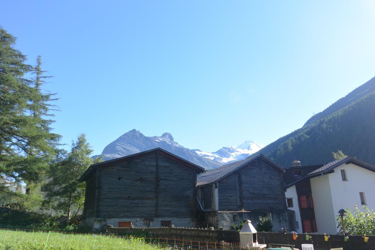 Hotel Baergsunnu Saas-Grund Exterior foto